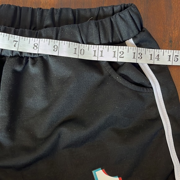 TikTok short outfit - Picture 4 of 8